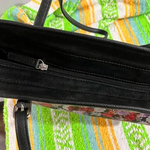 Nine West floral tote EUC - Picture 5 of 7